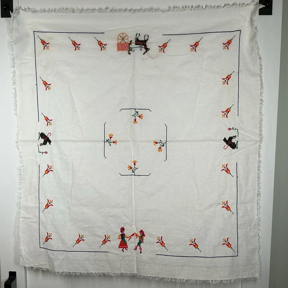 VTG Hand Embroidered 33